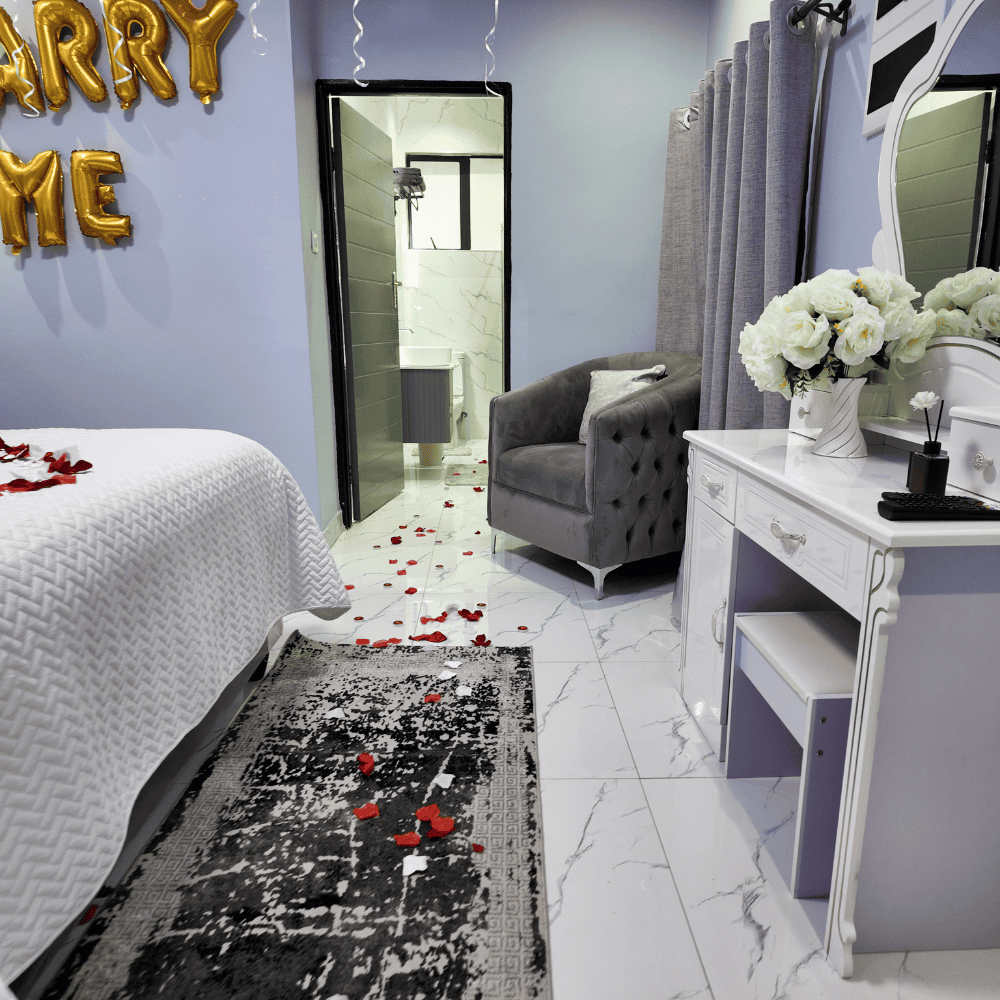 Owner's Suite - bedroom decorated