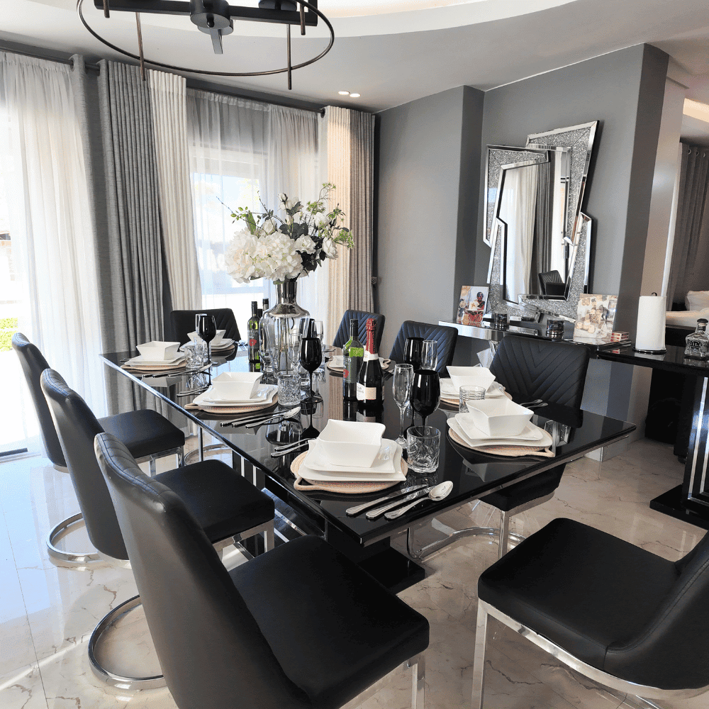 Chihera Villa - Dining Room